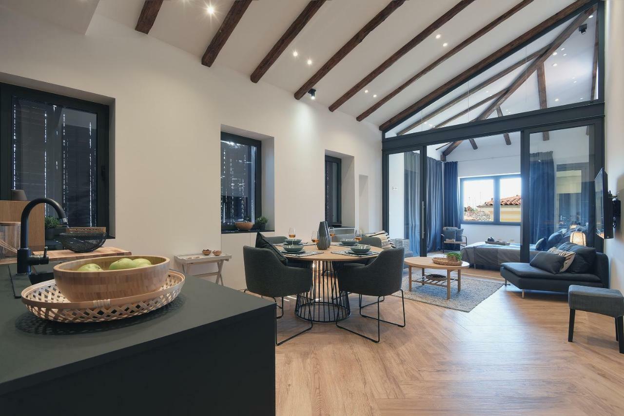 Luxury Apartment Jana With Private Parking プーラ エクステリア 写真